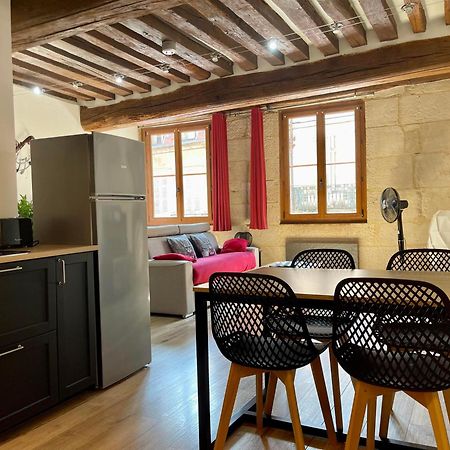 Appartements Chez Delphine Et Guillaume Au Coeur De Semur En Auxois 외부 사진